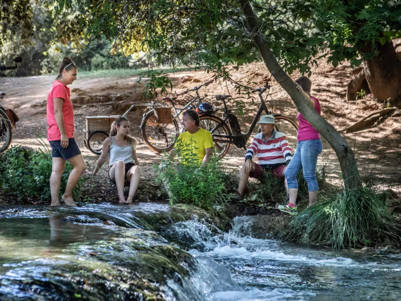 Pause à Sillans-la-Cascade