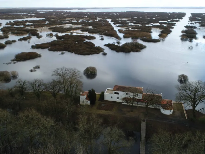Pavillon de la Maison du lac de Grand Lieu