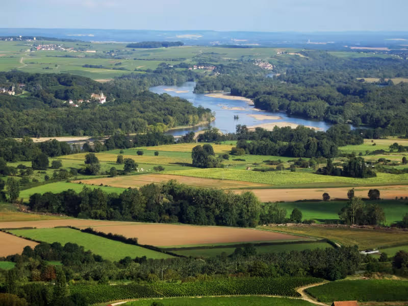 Sancerre, panorama sur les vignes et la loire