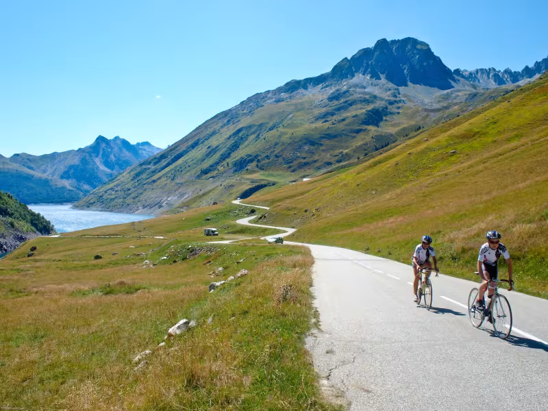 Sur la route du versant sud du col de la Croix de Fer