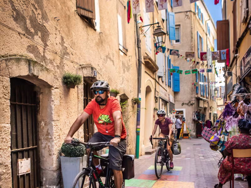 Ruelles de Manosque à vélo
