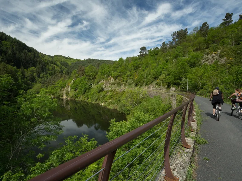 La voie verte de La Dolce Via vers le tunnel de Sarny