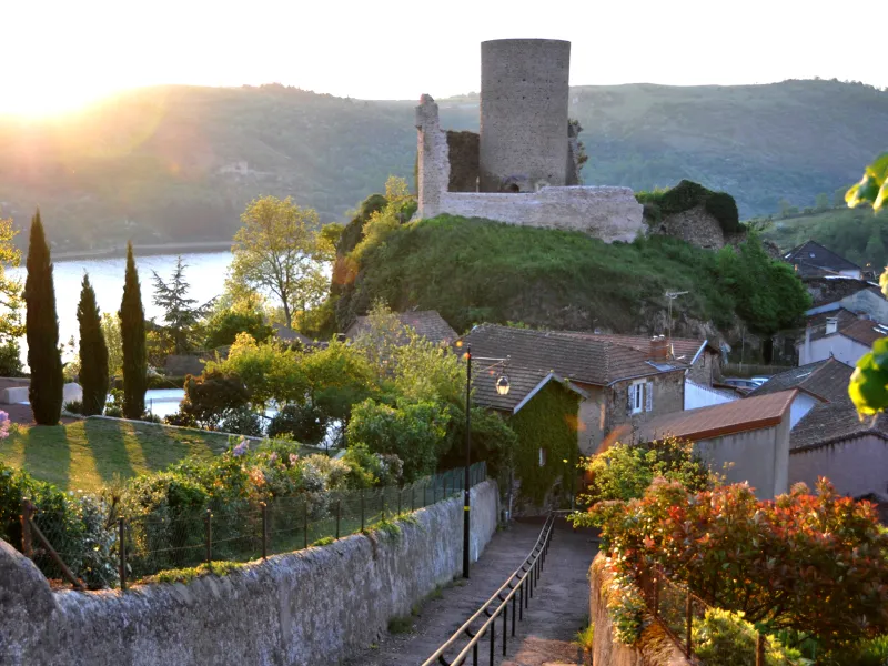 Vue sur la Tour à Saint-Jean-Saint-Maurice