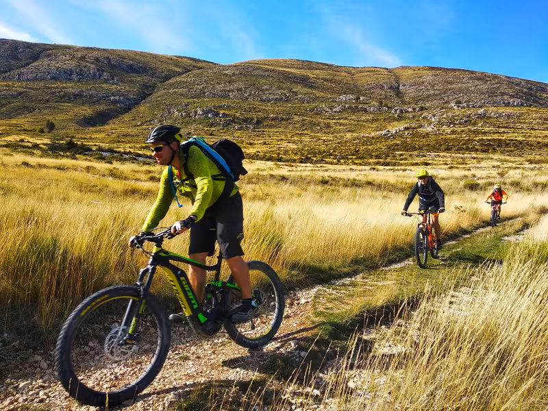 VTTAE sur la GT TransVerdon VTT
