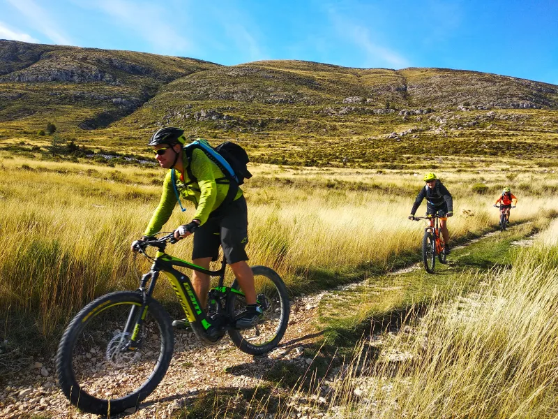 VTTAE sur la GT TransVerdon VTT