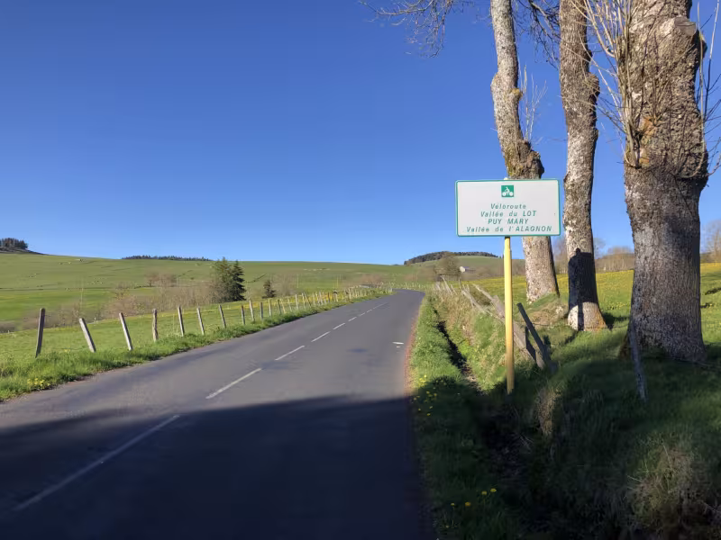 De la vallée du Lot au Puy Mary par la vallée de l'Alagnon