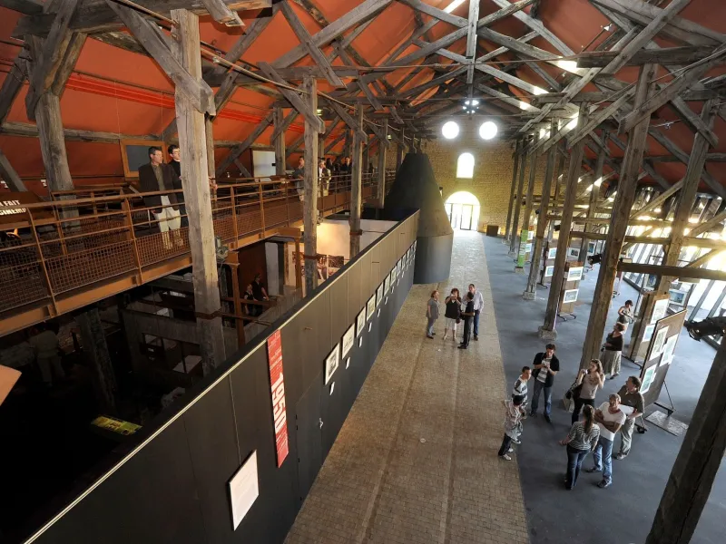 Exposition à la Halle de Grossouvre