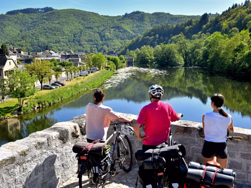 Vue du Lot à Entraygues-sur-Truyère