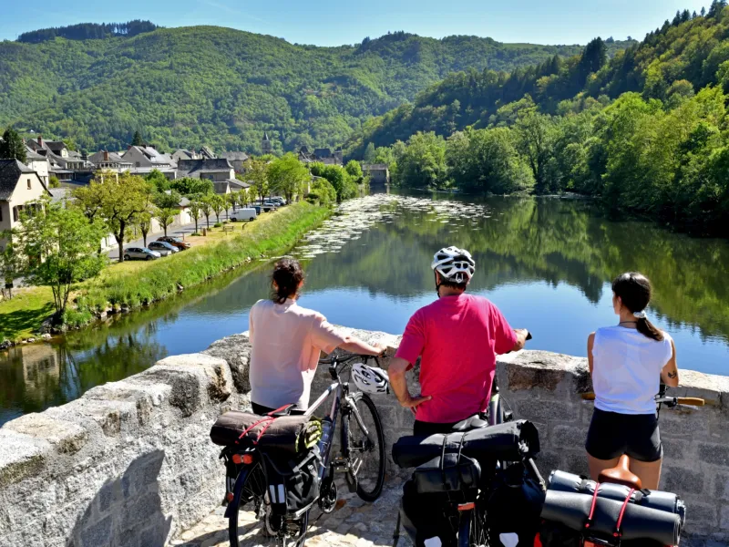 Vue du Lot à Entraygues-sur-Truyère