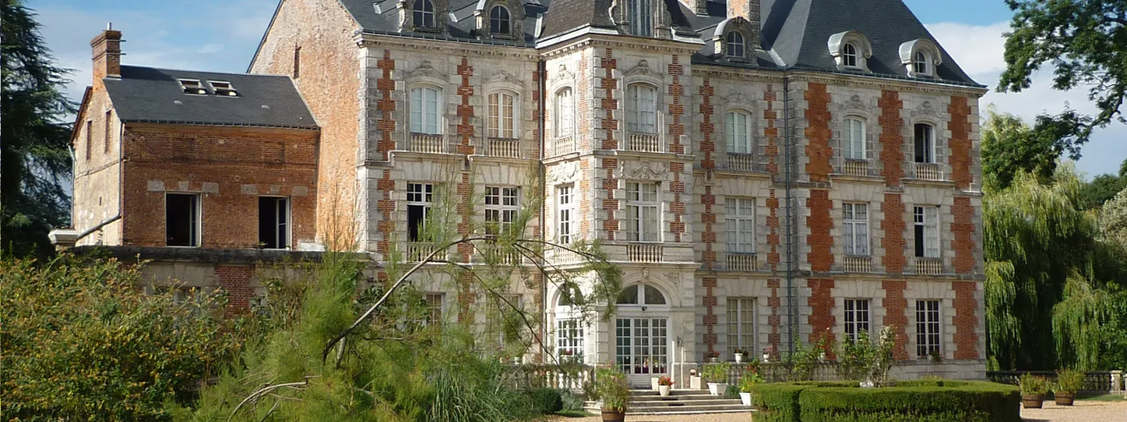Château des Enigmes Rocheux à Freteval