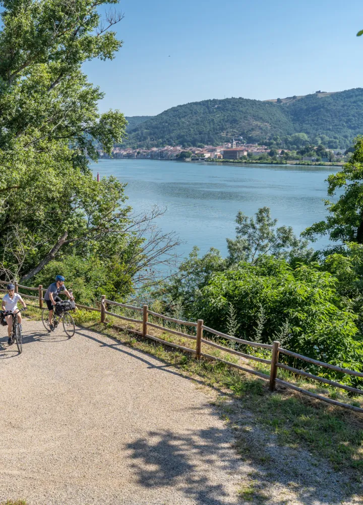 Vallée du Rhône jusque Valence