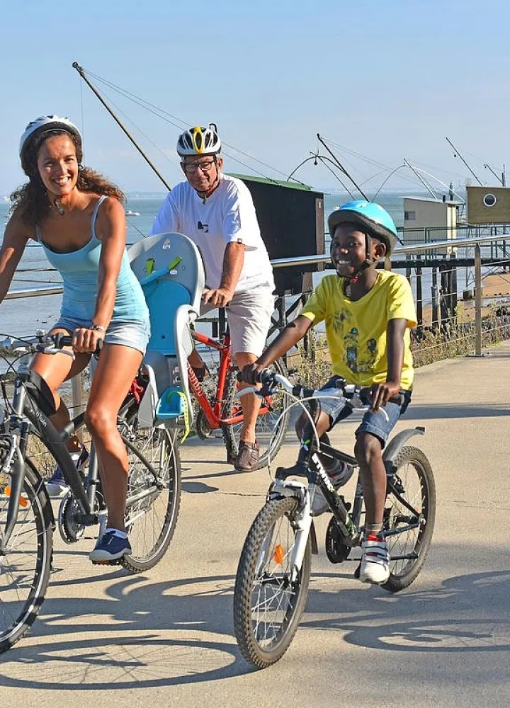 Seaside in Saint-Nazaire by bike with the whole family