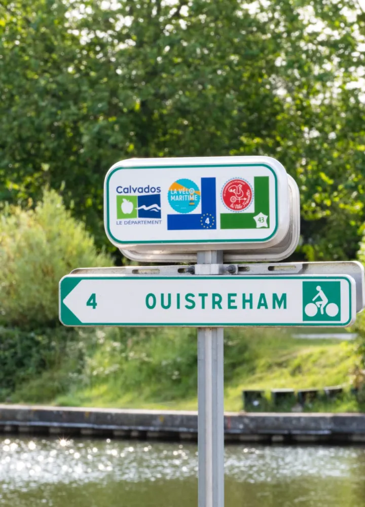Signposting of "EuroVelo" routes