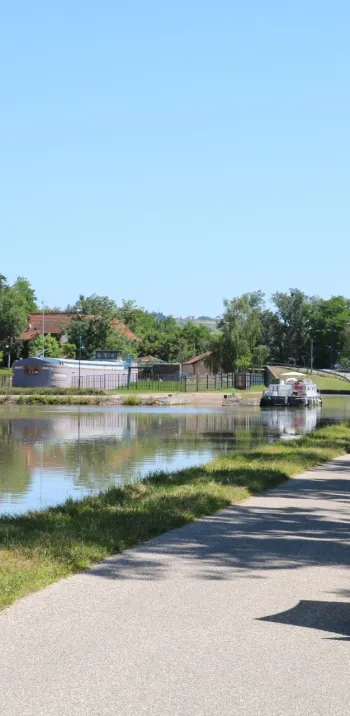 Voie verte à Briennon