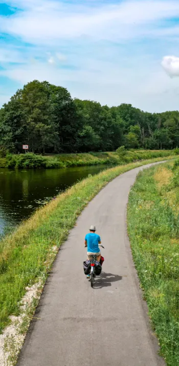 Sur la voie verte de La Voie Bleue en Haute-Saône