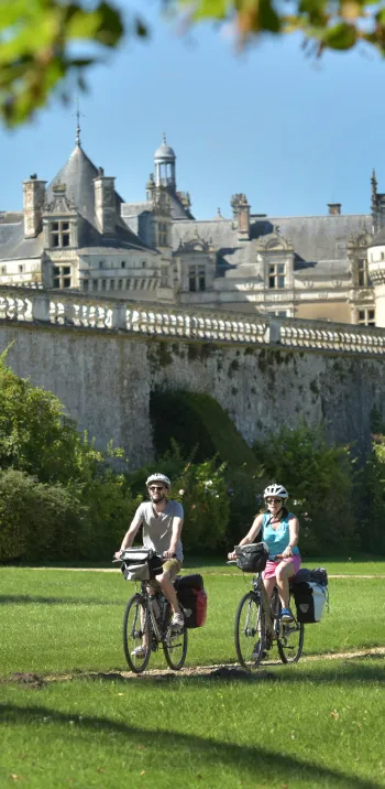 Le Château du Lude - Loir Valley by bike