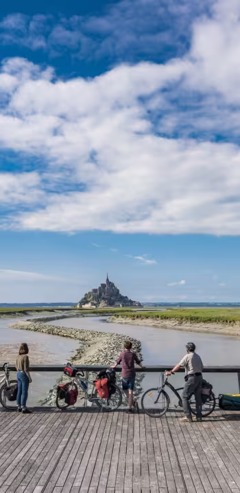 mont-saint-michel-veloscenie-france-a-velo.jpg