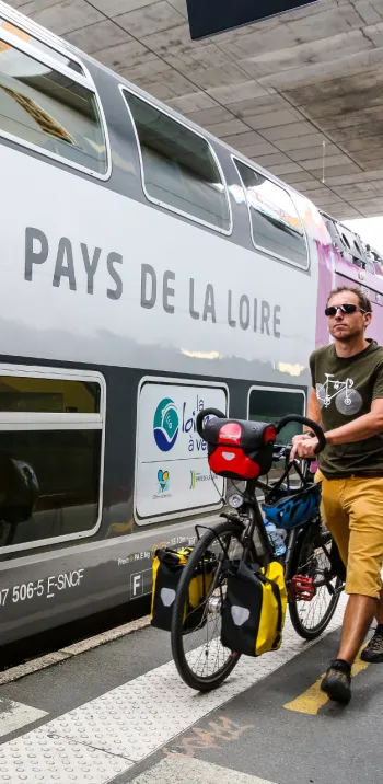 With La Loire à Vélo, put your bike on the train