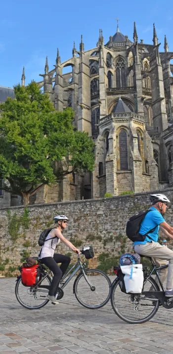 Fureter dans les ruelles de la cité Plantagenêt au Mans