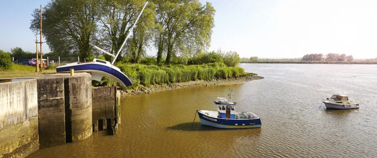De Nantes à la mer par l'estuaire
