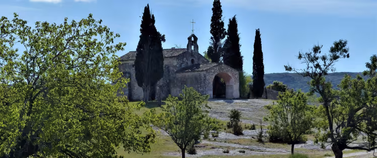 La chapelle Sainte Sixte dans les Alpilles