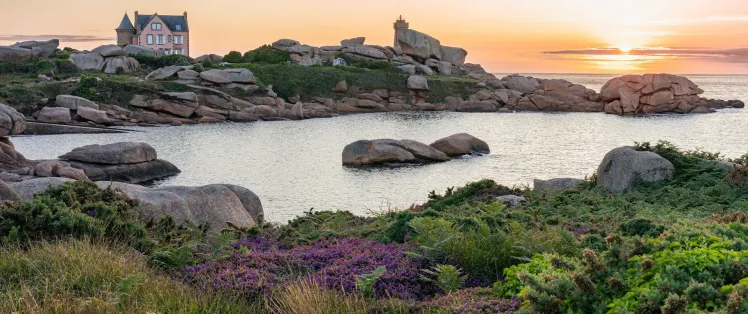 La côte de Granit Rose à vélo