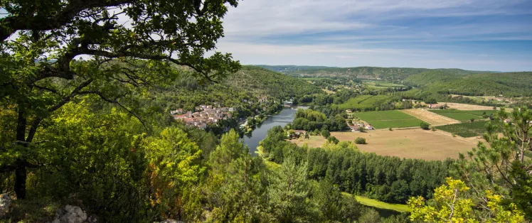 Panorama sur la Vallée du Lot 