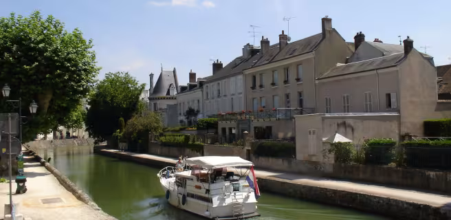 Montargis / Rogny-les-Sept-Écluses