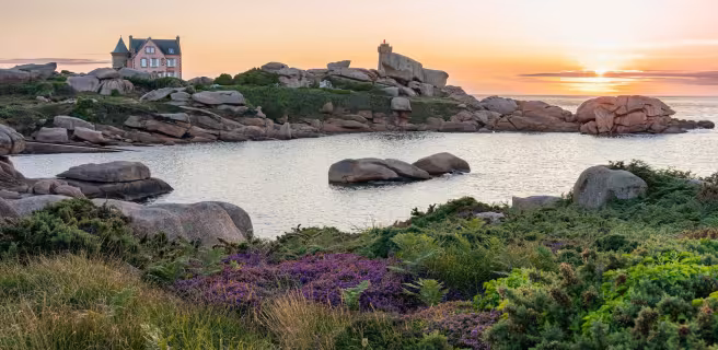 La côte de Granit Rose à vélo