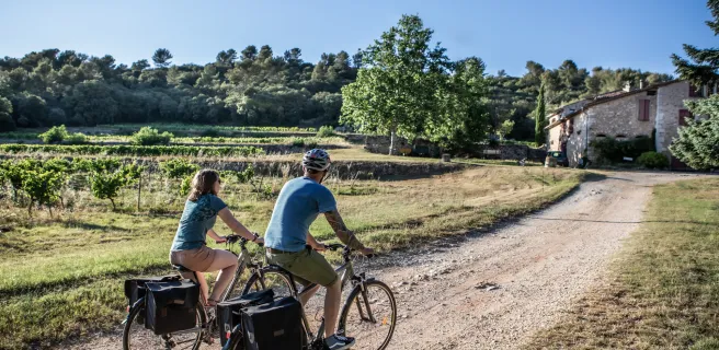 Domaine de Saint-Ferreols à vélo