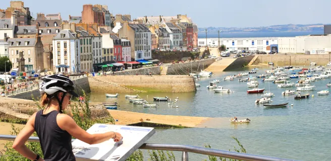 Vue sur le port