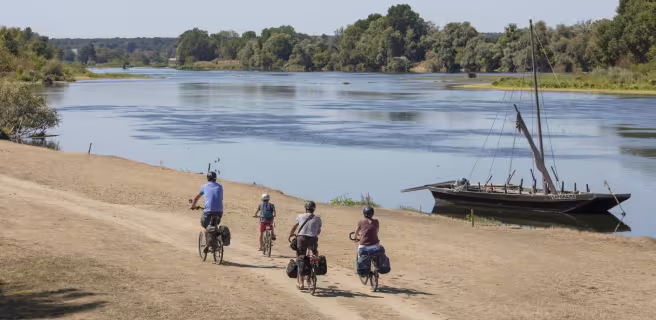Saint-Dye-sur-Loire sur La Loire à Vélo