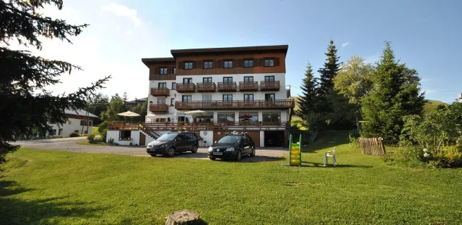 Hotel "Le Grand Truc"