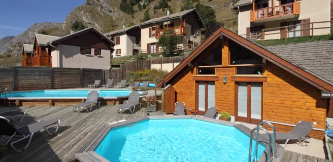 piscine appat hôtel en chalet - Panoramique village - La Grave