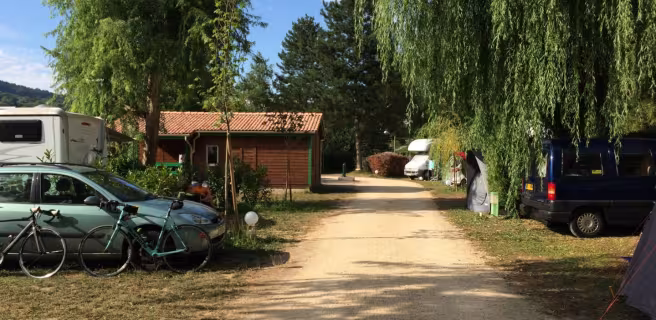Camping les Bords de Lyonne