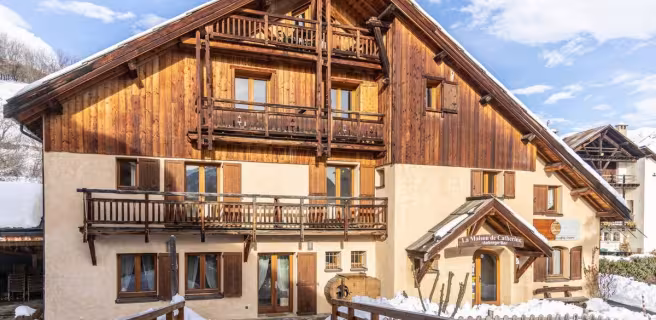 Extérieur du gîte auberge