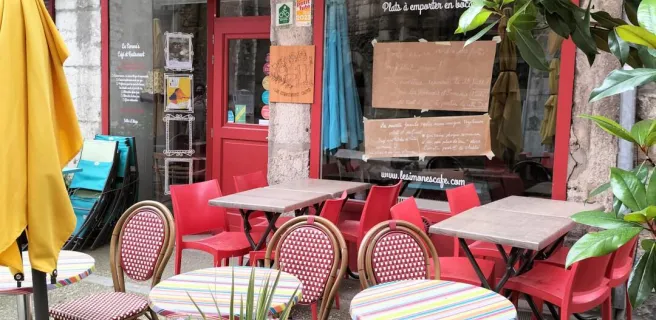 Le Simone's café