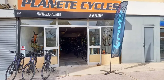 Planète cycles: Bike sales and rentals