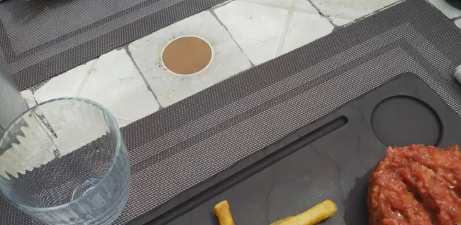 Des plats du jour de saison et produits du pays