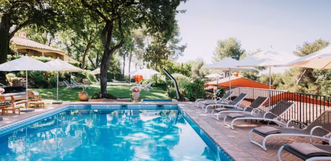 Hôtel Spa & Restaurant Cantemerle