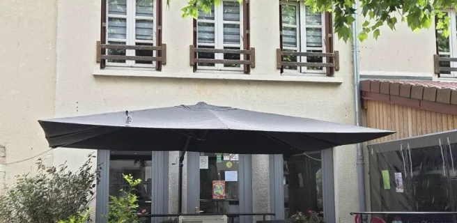 Restaurant Les Platanes à Vertrieu