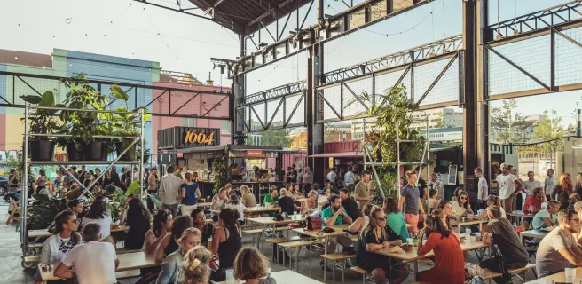 HEAT - Food Court
