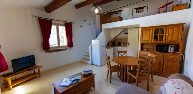 Les Hirondelles - Gîtes Provence et Nature