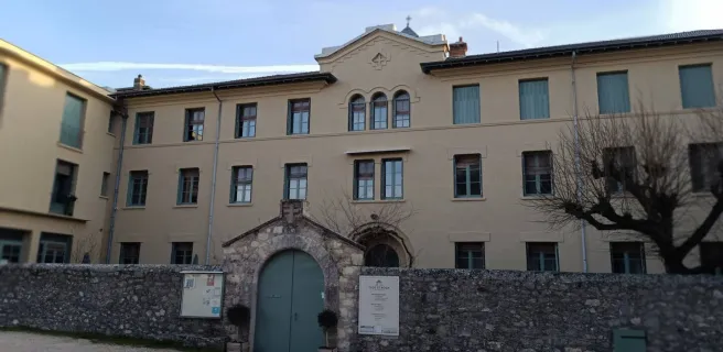 Gîte d'étape at Clos Saint-Roch