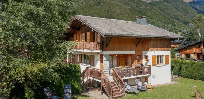 chalet extérieur été