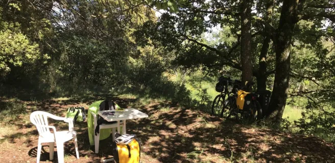 Aire de bivouac à la Ferme des Bréguières