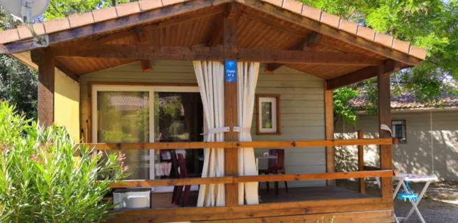 Camping Castelsec à Pézenas - Location chalet