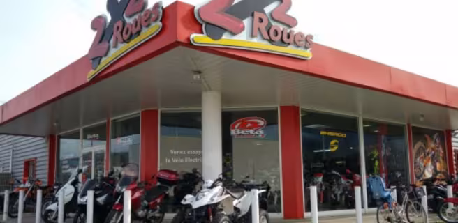 VTC Rental: '2x2 Roues'