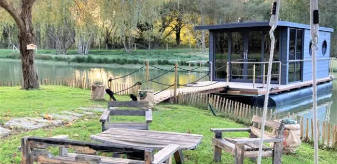 Ecolodge Charles Ashton