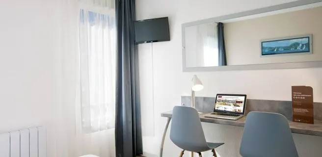 Brit Hotel Confort Lannion Centre Gare